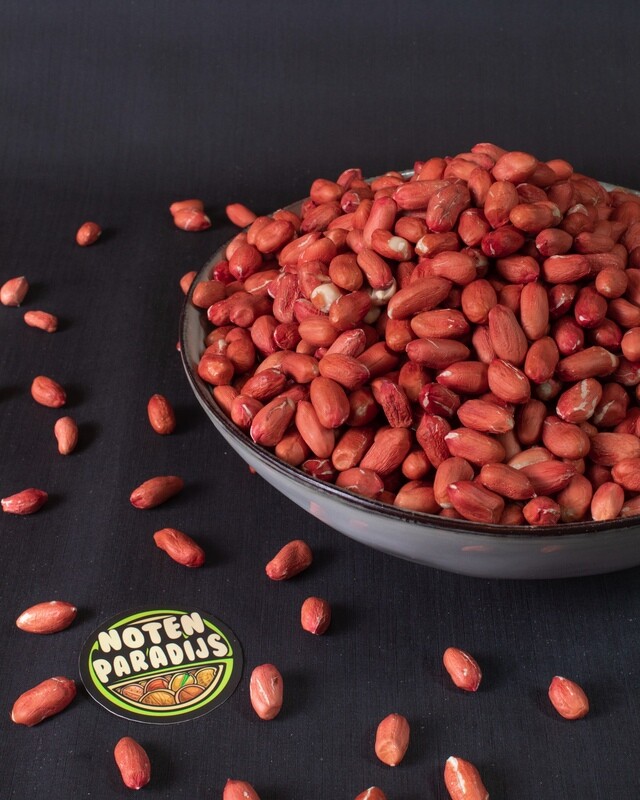 Peanuts With Skin