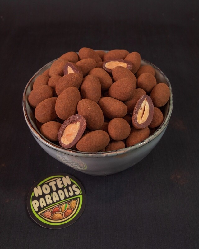 Cinnamon Chocolate Almonds