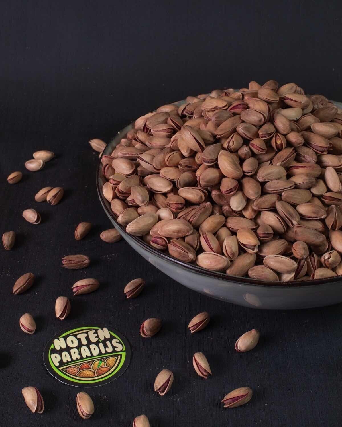 Dry roasted & salted Pistachios