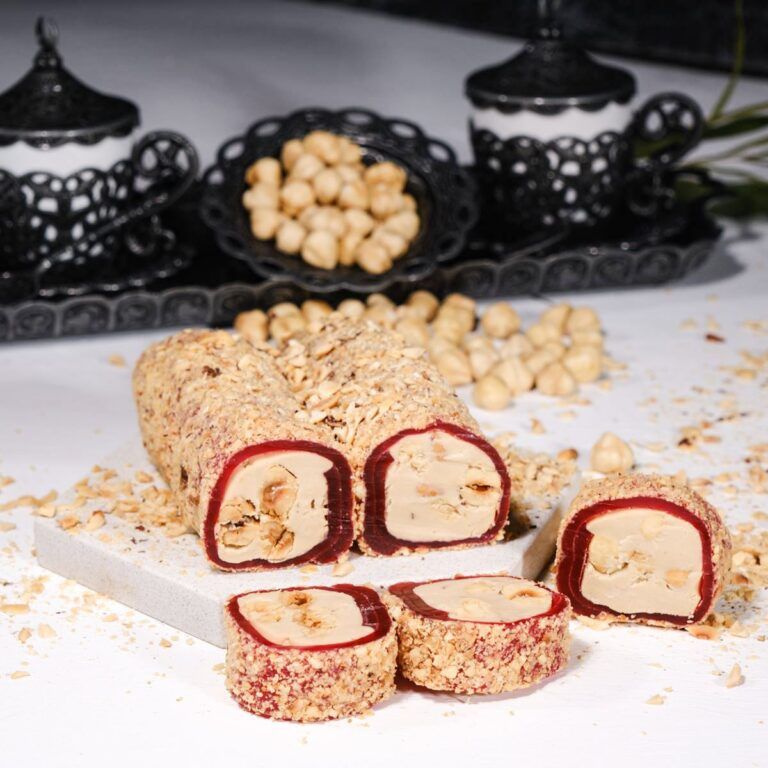 Hazelnut Covered Strawberry &amp; Hazelnut Cream Turkish Delight Roll
