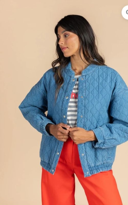 8084 Broek Four Roses