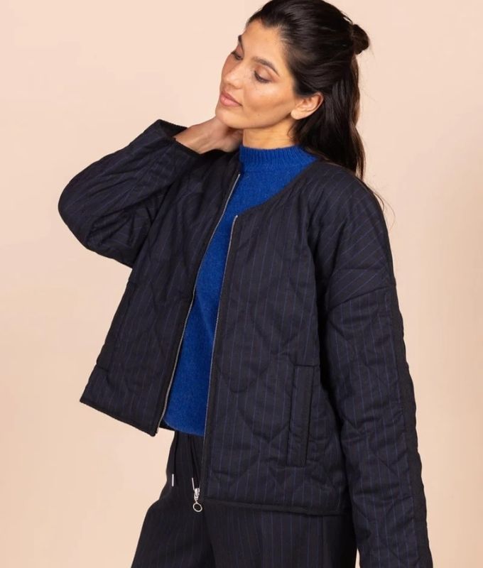 8547 Four Roses Jacket