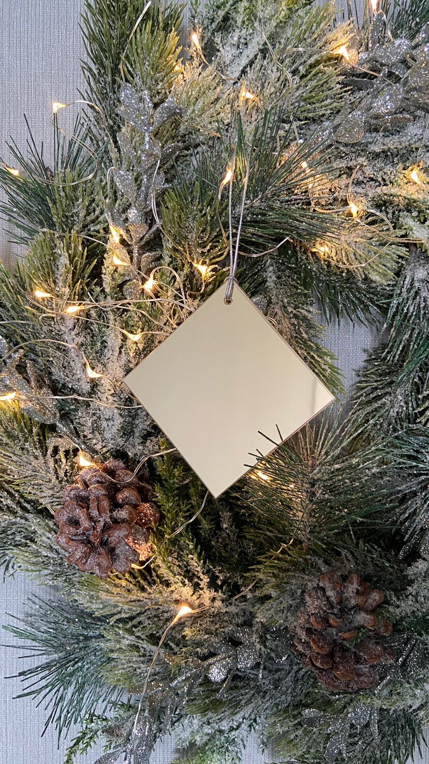Gold Amira Ornament