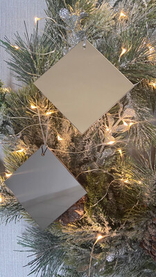 Gold Amira Ornament