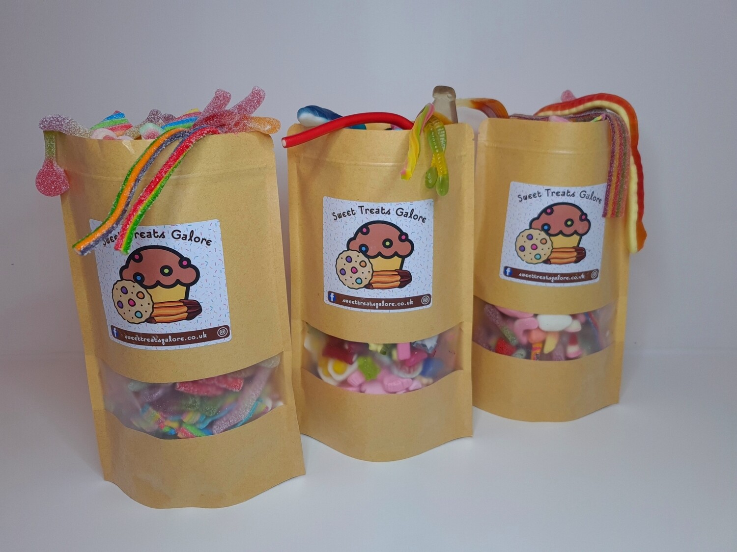 1KG Pick &#39;n&#39; Mix Pouches