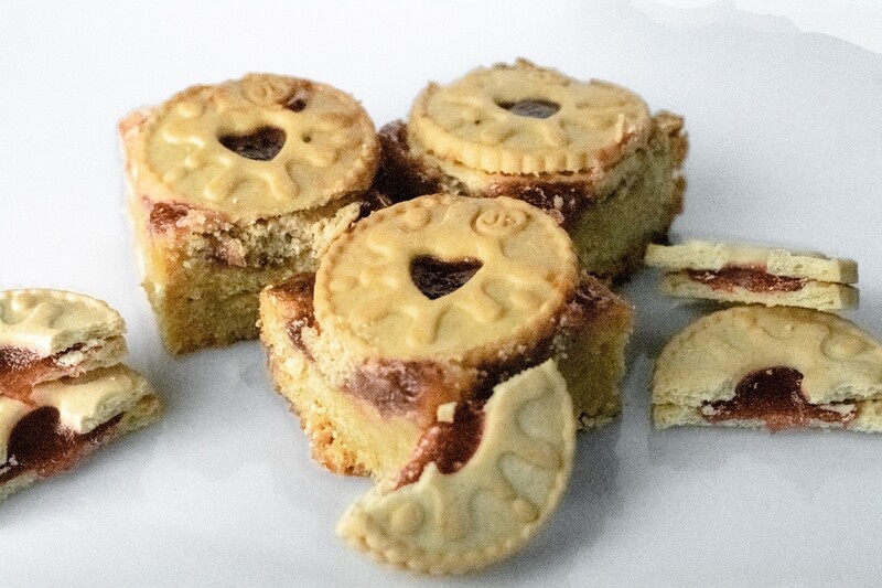 Jammie Dodger blondie