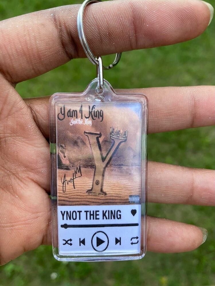 Y AM I KING (ALBUM KEYCHAIN)