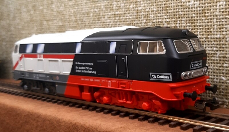 Piko 57400, Diesellok BR 218, Märklin-Piko-Lackierung