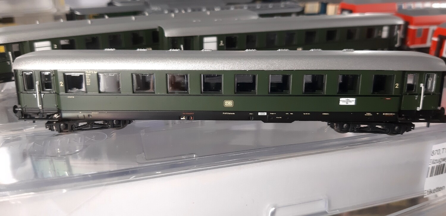 Minitrix 18409, Eilzugwagen DB, Ep III