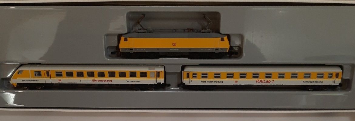 Märklin Z 81528, DB-Netz Zugpackung