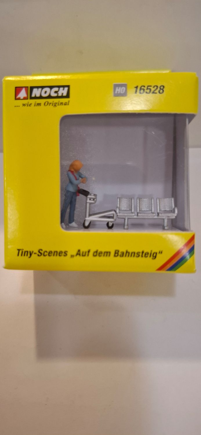 Noch Tiny-Scenes "Auf dem Bahnsteig"