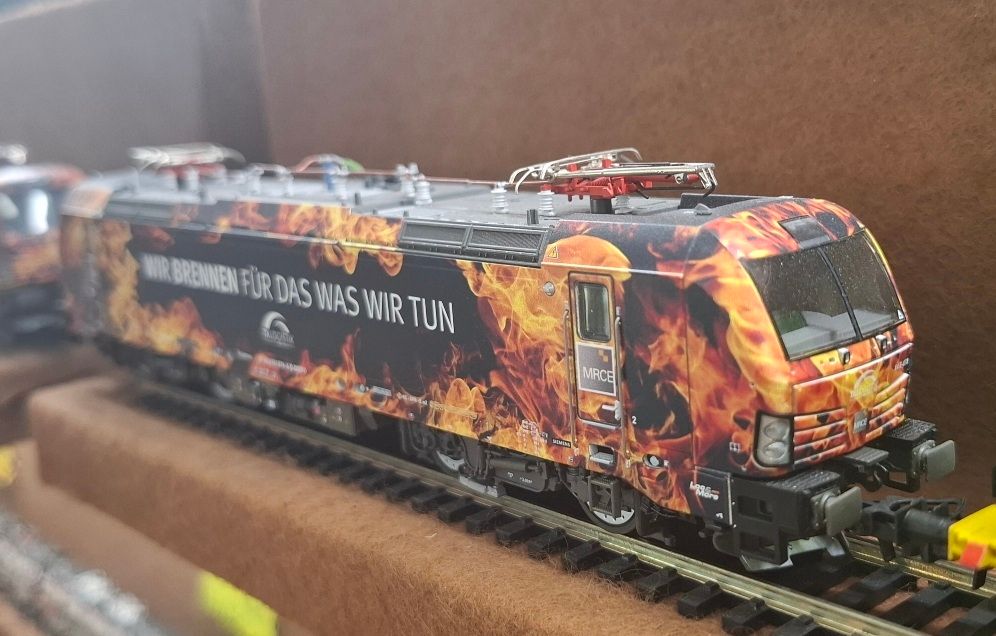 Roco 71977, E-Lok BR193, "TX-Logistik- wir brennen..."
