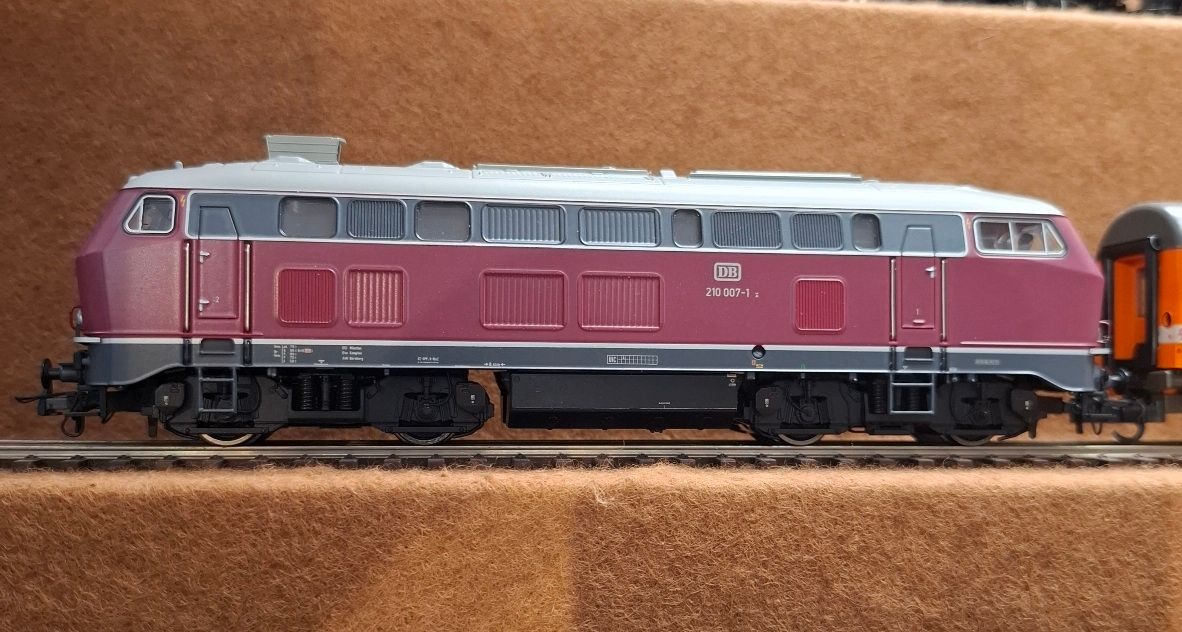 Roco 70764, Diesellok BR 210 DB Ep.IV