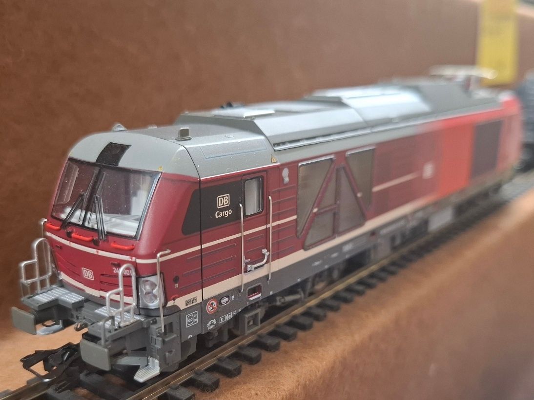 Märklin 39293, Märklin 39293,"Vectromilla", Zweikraftlok BR249 DB AG
