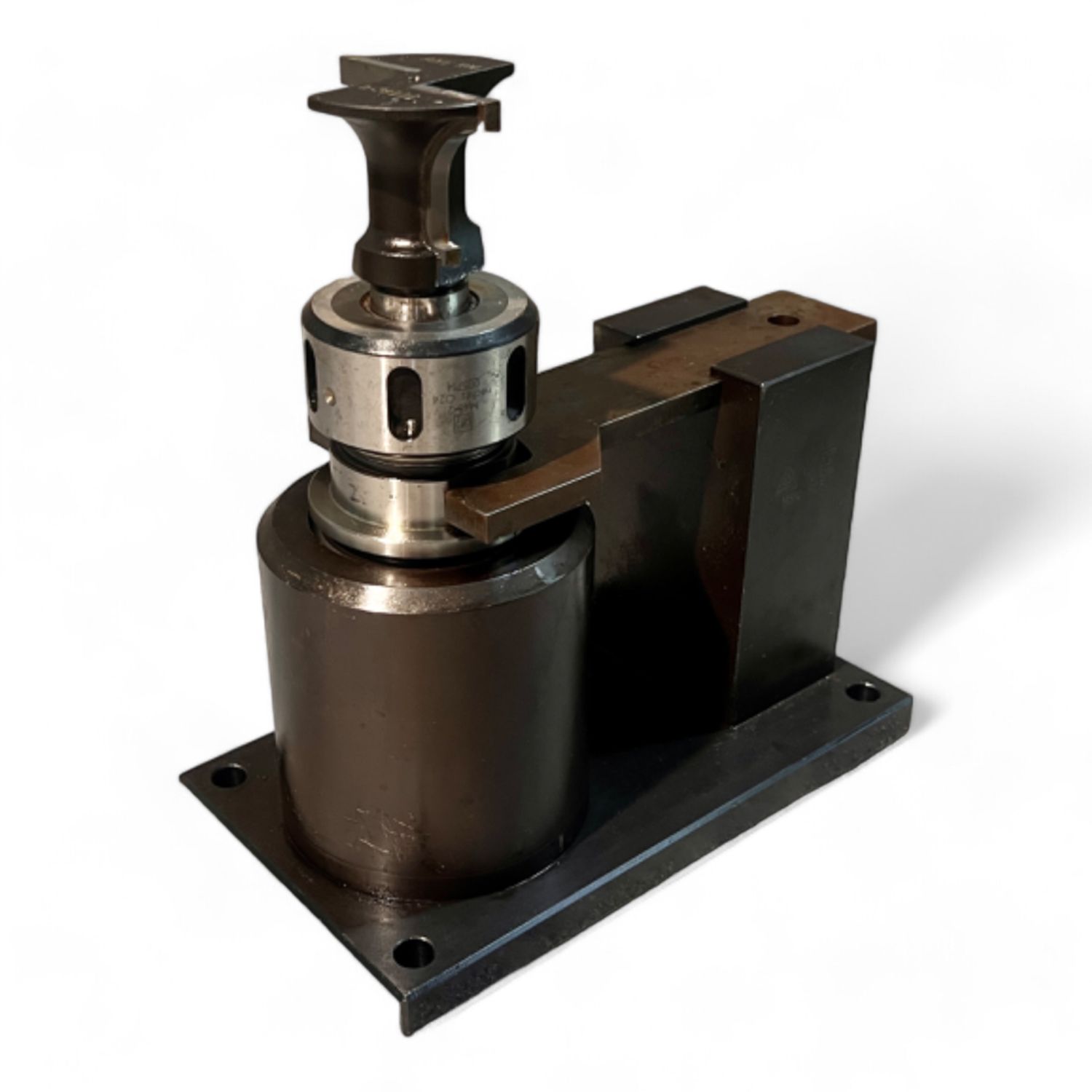 AKE Montagevorrichtung für HSK 63  Spannzange