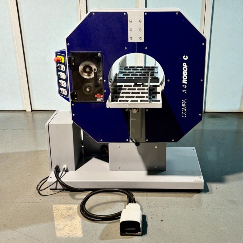 ROBOPAC COMPACTA 4 Horizontalwickelmaschine ROBOPAC COMPACTA 4 Horizontalwickelmaschine