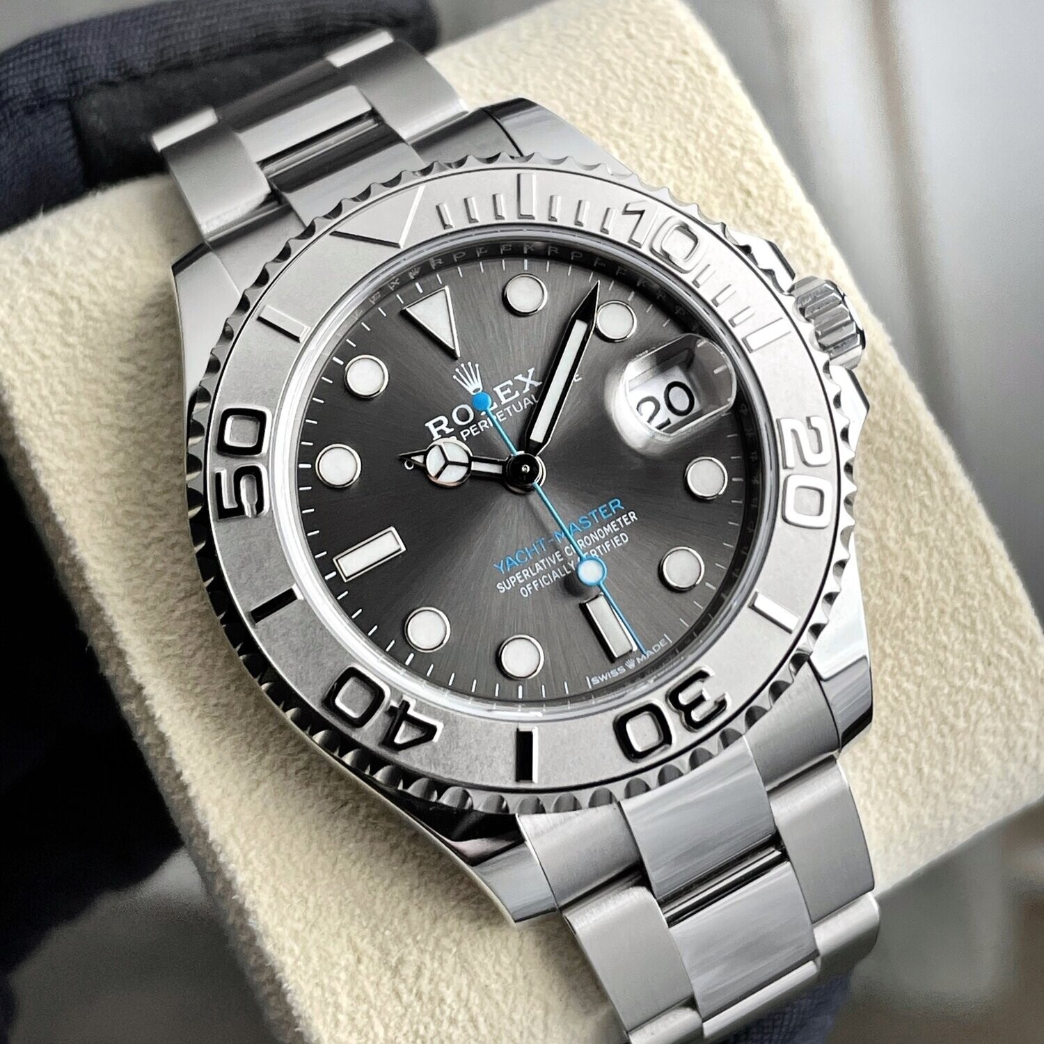 Rolex Yacht-Master 37mm Swiss Automatic Watch Platinum Bezel