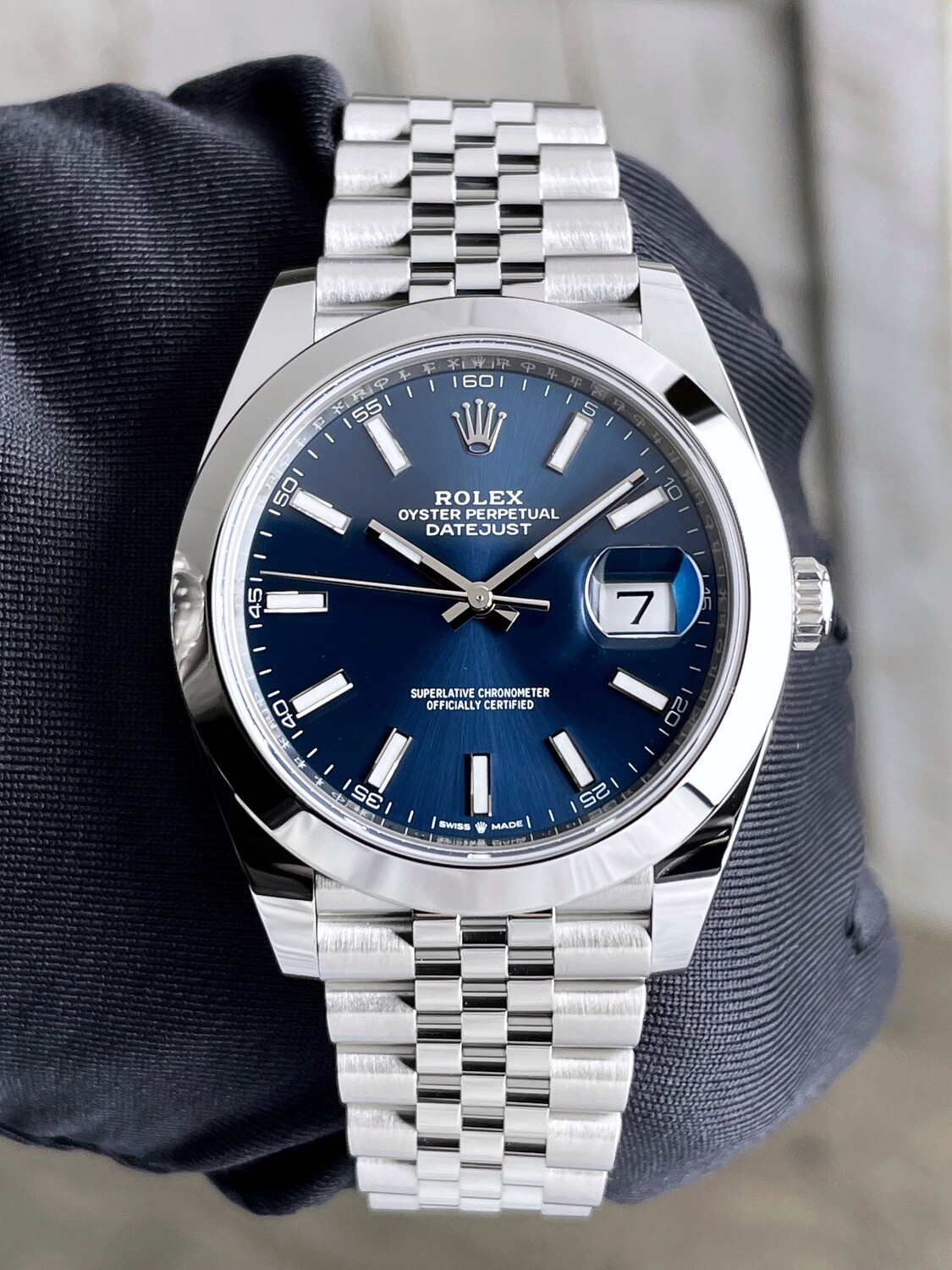 Rolex Datejust 41mm UNWORN Automatic Watch Jubilee Smooth Blue Dial