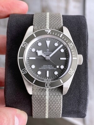 TUDOR Black Bay Fifty-Eight 58 純正メタルブレス TUDOR Black Bay Fifty-Eight 58 純正メタルブレス 時計