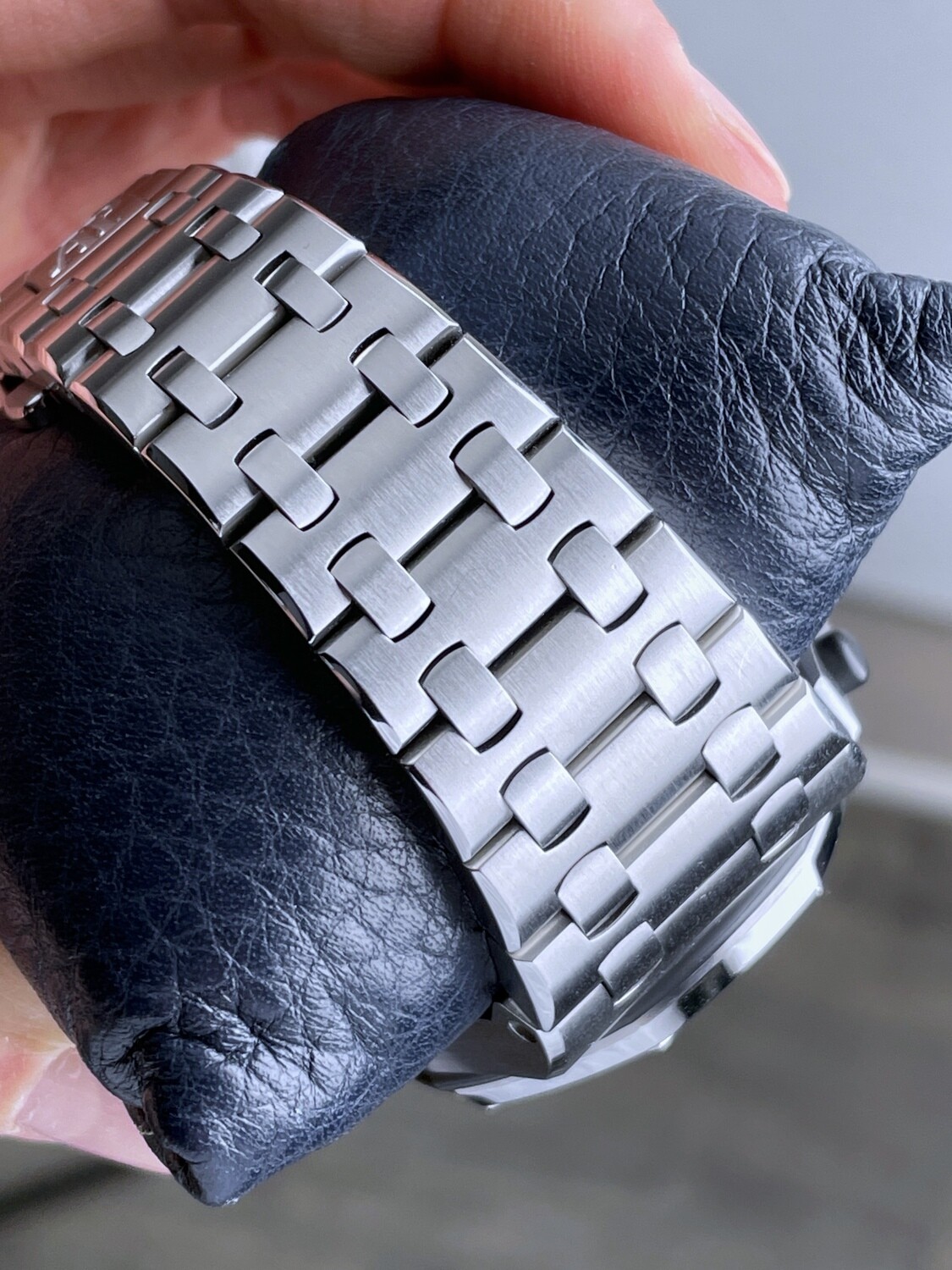 Audemars piguet steel bracelet hotsell