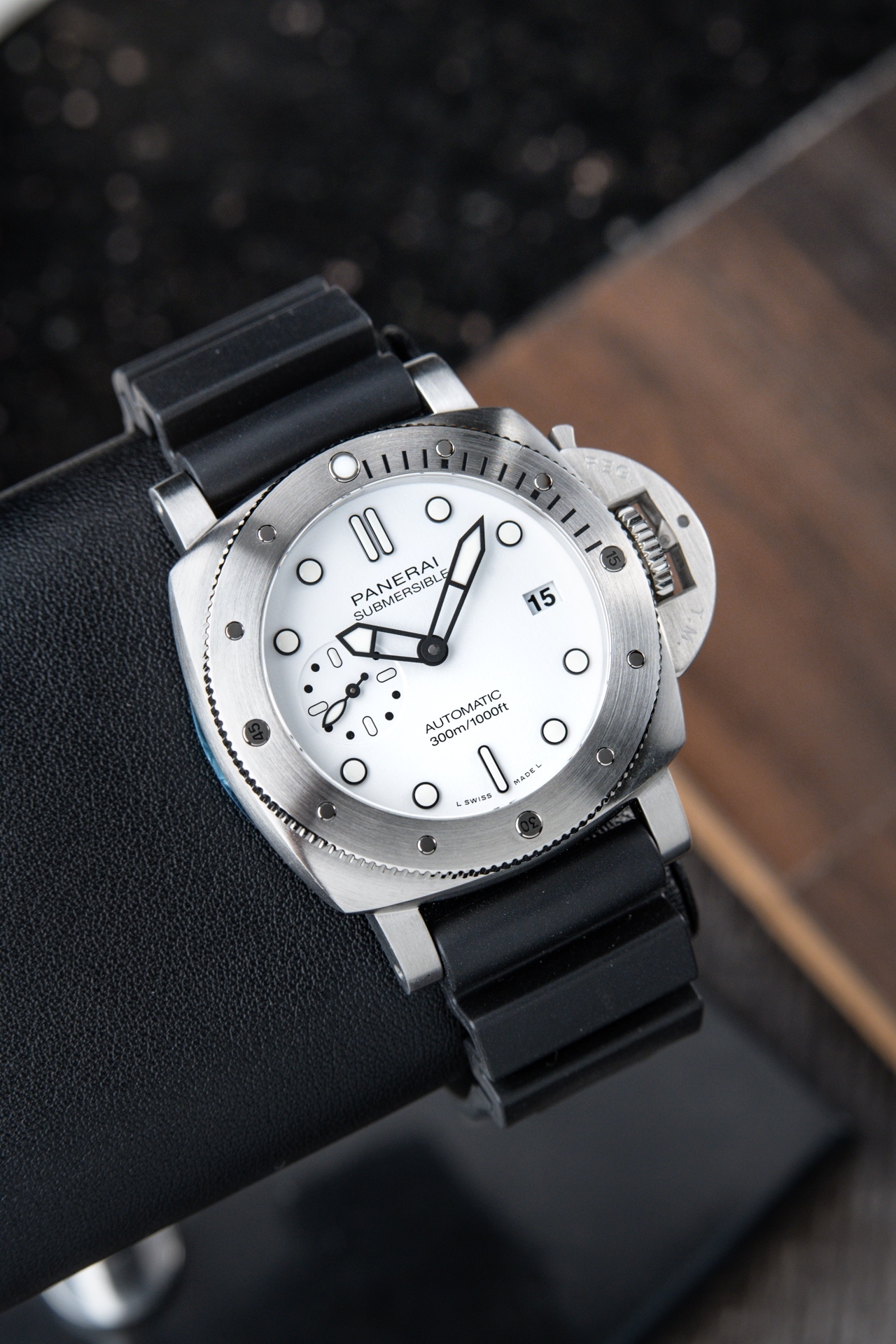 Panerai Pam1223 Submersible Bianco White 42mm
