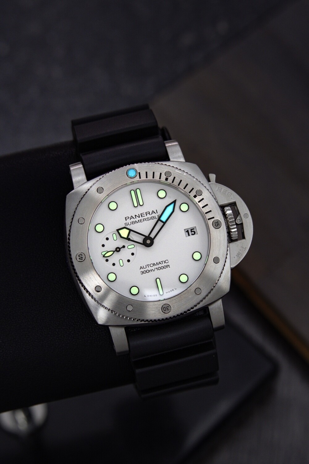 Panerai Pam1223 Submersible Bianco White 42mm
