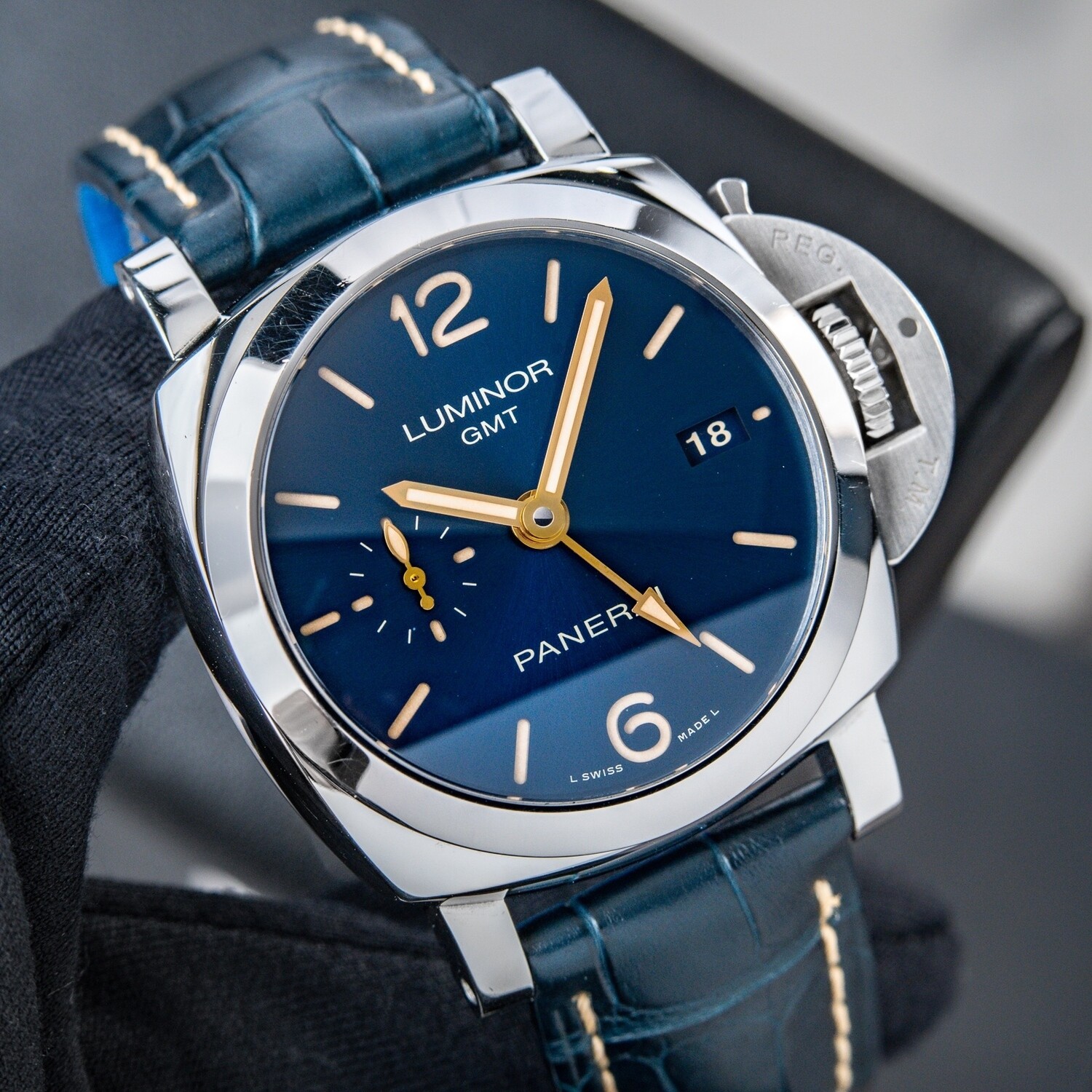 Panerai Luminor 1950 3 Days GMT RARE 42mm Blue Acciaio