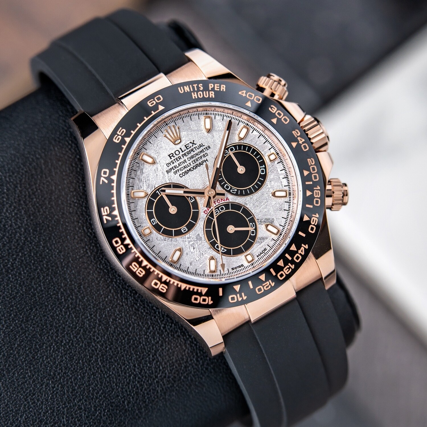 Daytona Cosmograph Meteorite Gold Oysterflex Chrono