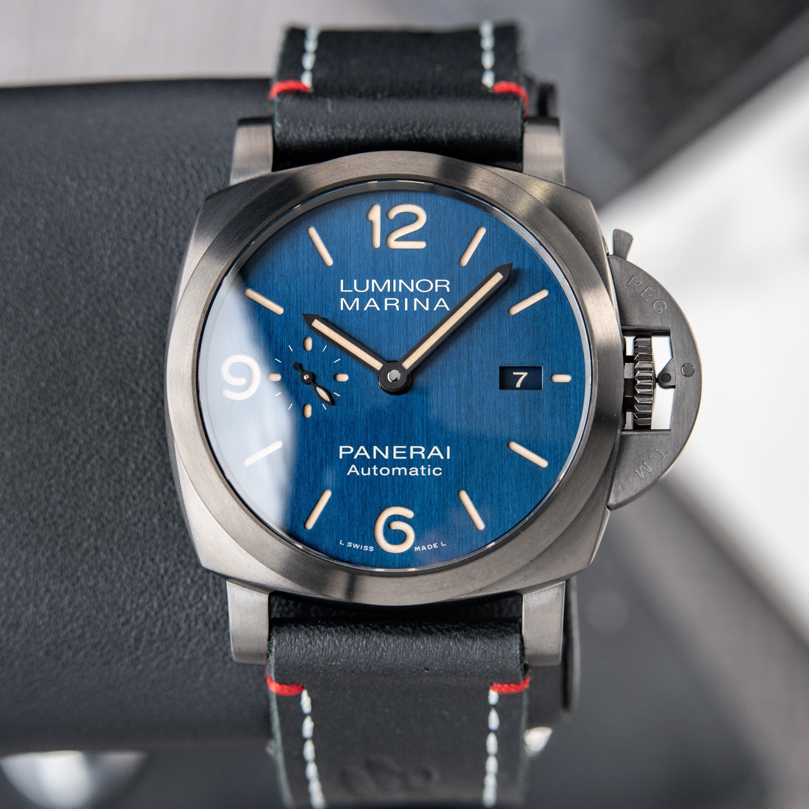 Panerai Luminor Marina Titanio DLC 44mm Bucherer Limited Edition