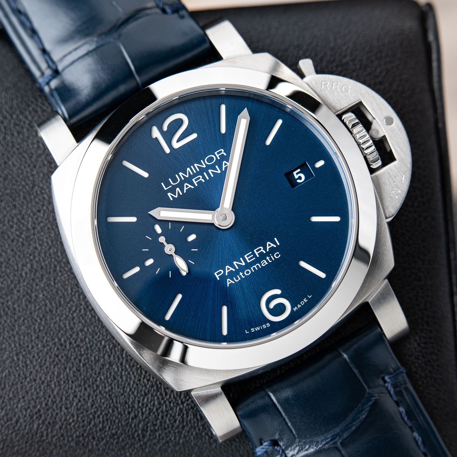 Panerai Luminor Marina Quaranta UNWORN Blue 40mm