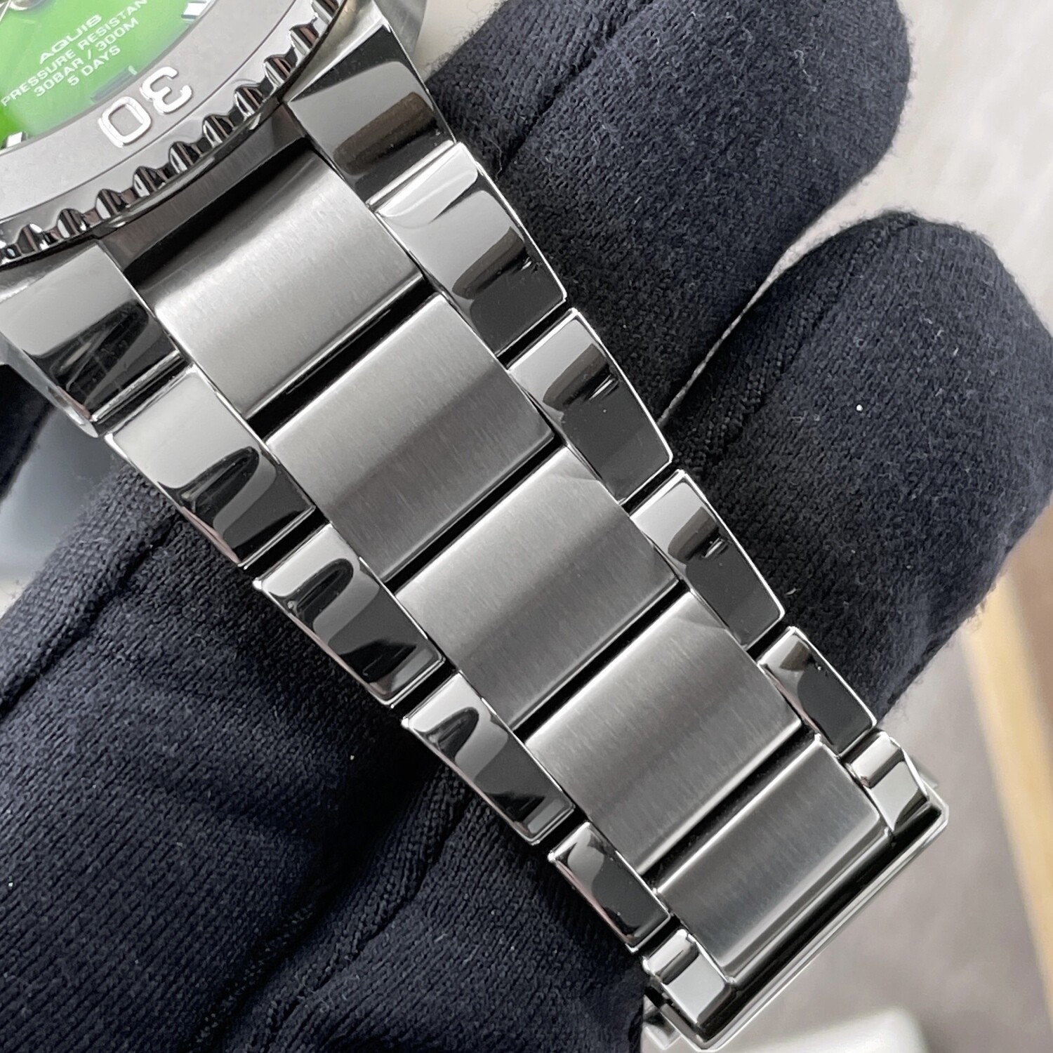 Oris Aquis Payoon Limited Edition Green Dial Diver Watch Stainless