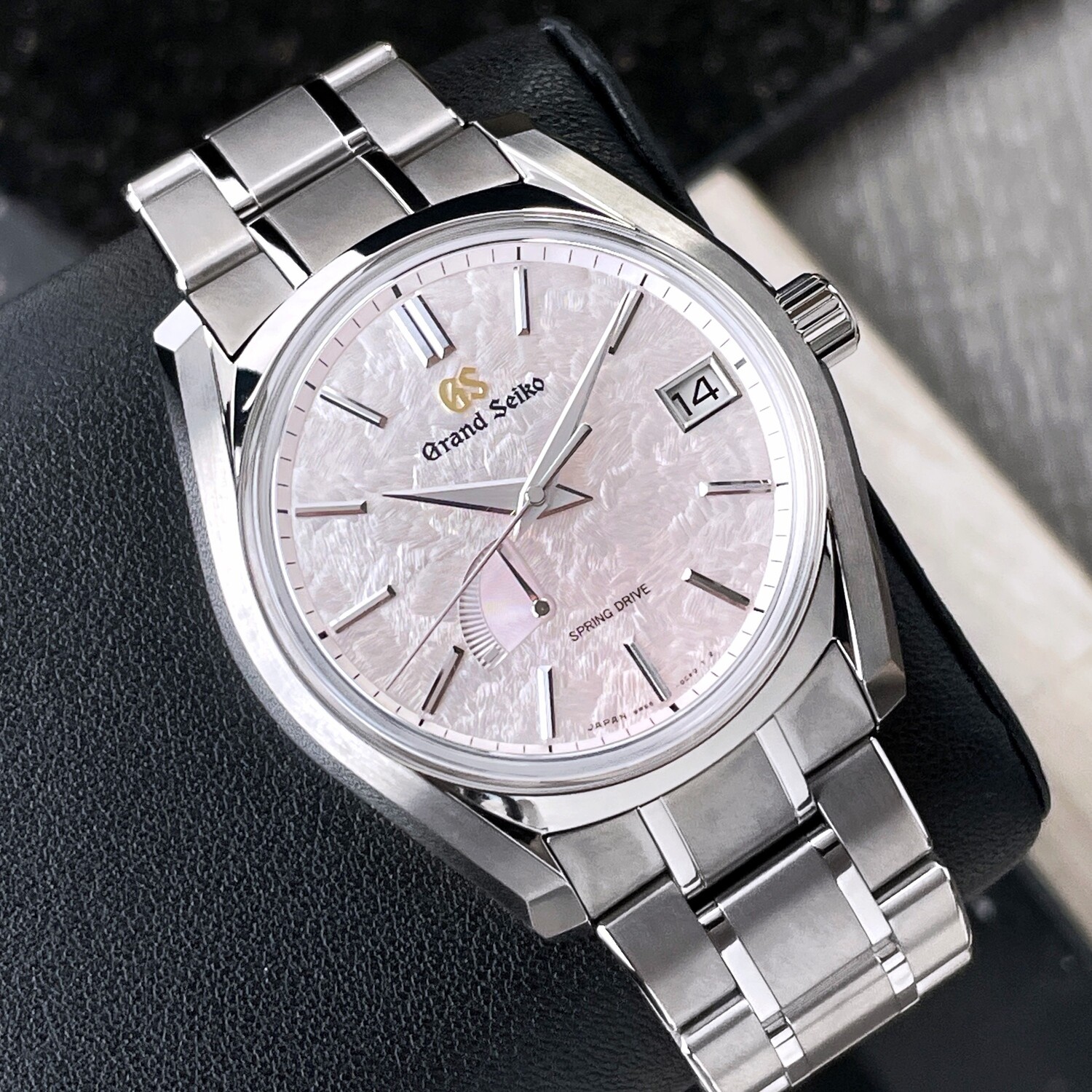 Grand Seiko Heritage Collection Spring Drive Heritage Collection Shunbun  Pink Titanium