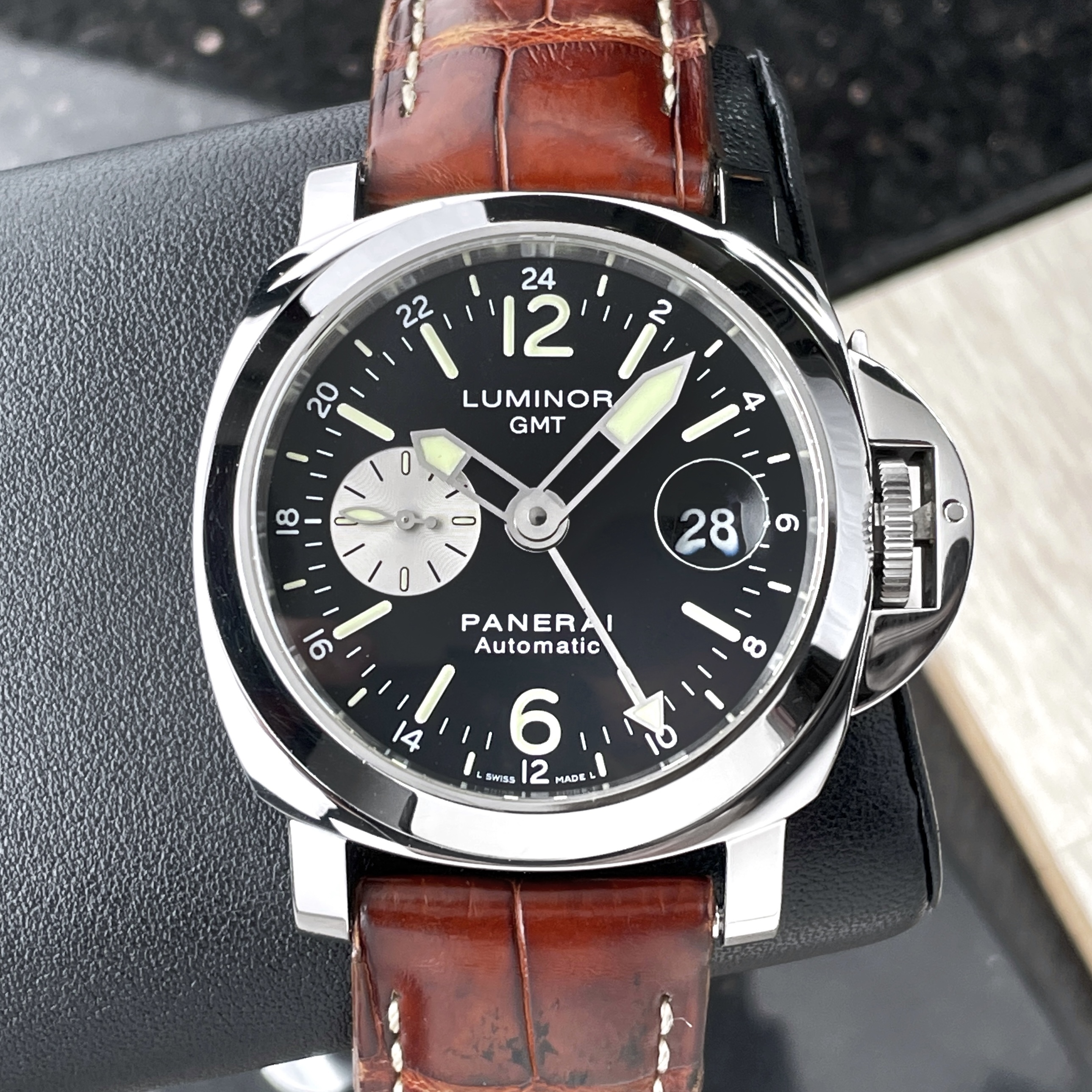 Panerai Luminor GMT Automatic Marina Black Dial Stainless Steel Rubber Pam88