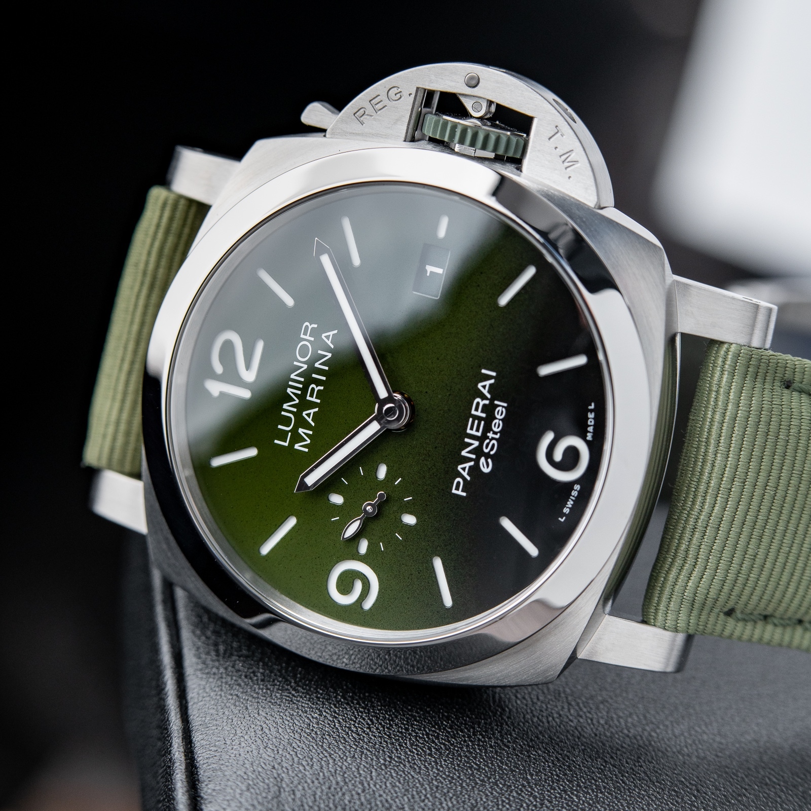 Panerai Luminor Marina Esteel Verde Smeraldo Automatic Green Pam1356
