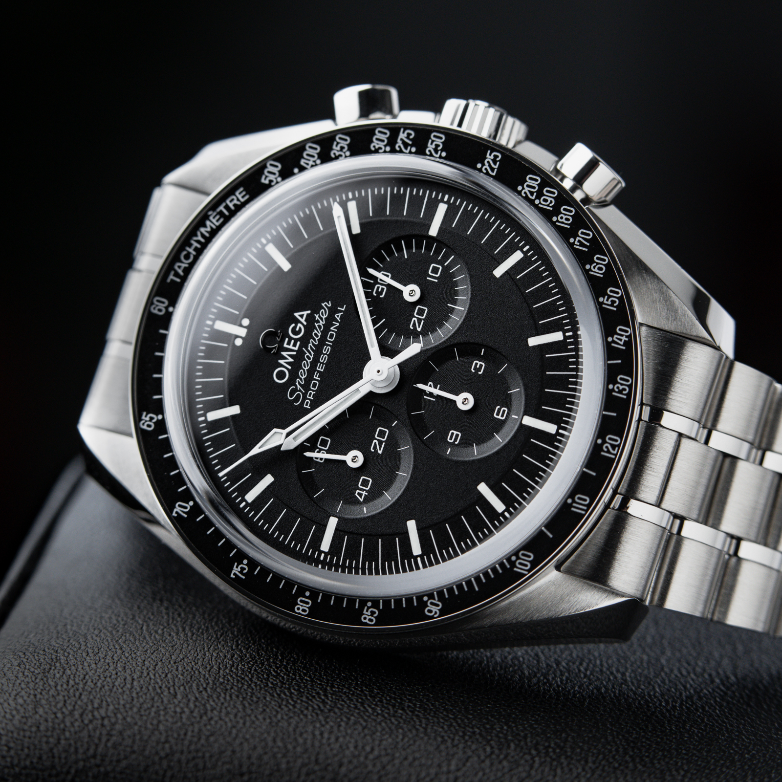 Omega Speedmaster Professional Moonwatch 3861 Sapphire Sandwich Black Chronograph