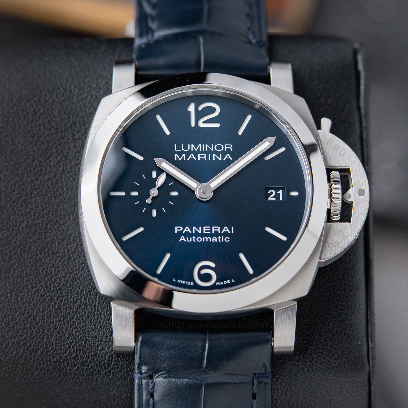 Panerai Luminor 1950 Quaranta 5/2022 UNWORN Blue Automatic Steel Leather Pam1270