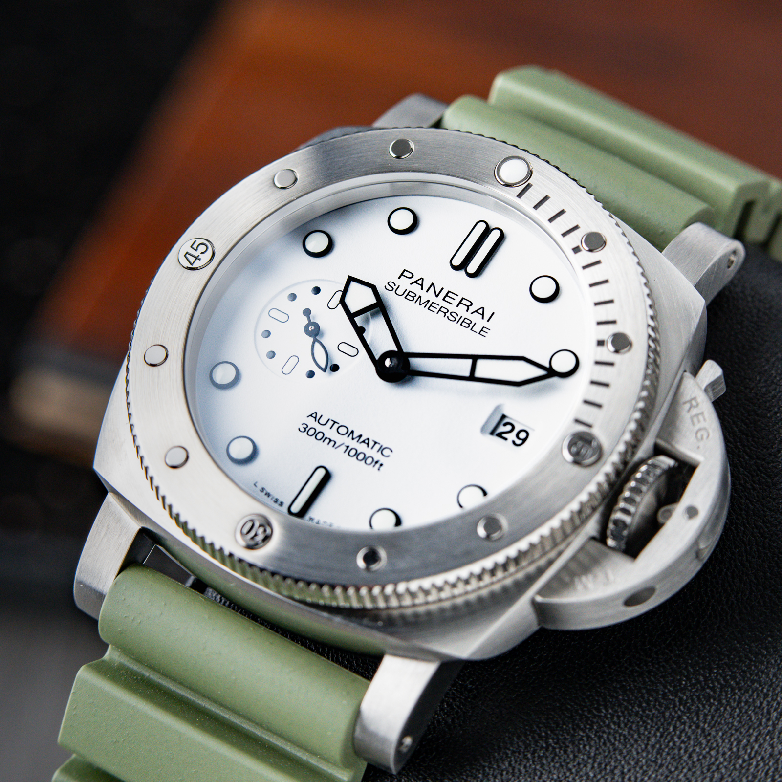 Panerai Submersible QuarantaQuattro Bianco 2023 UNWORN White Dial Pam1226