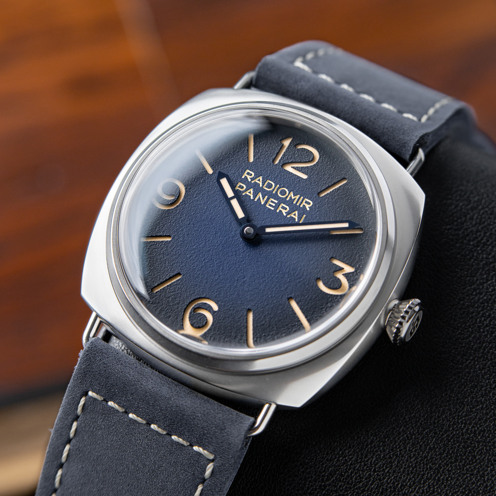 Panerai Radiomir Tre Giorni Blue Dial UNWORN 3/2023 Hand Wound Pam1335