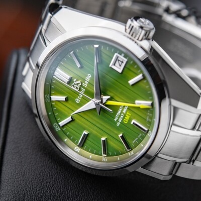 Grand Seiko Heritage Collection UNWORN 4/2023 Automatic Hi-Beat GMT Bamboo Green