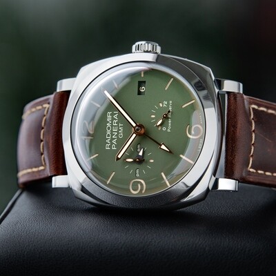 Panerai Radiomir GMT Power Reserve Green Dial Automatic Leather Pam999