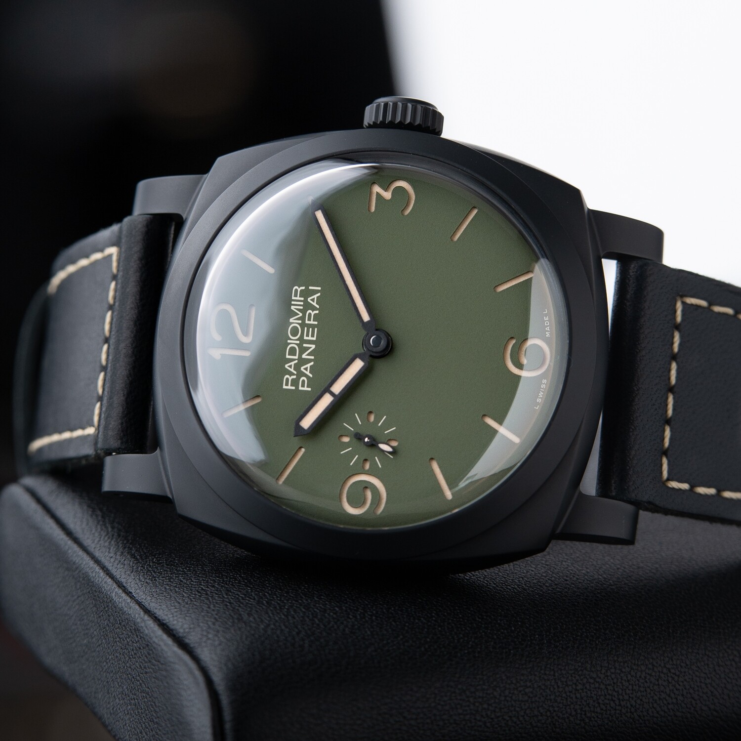 Panerai Radiomir Hand Wind Military Green Dial Black Ceramic Pam997