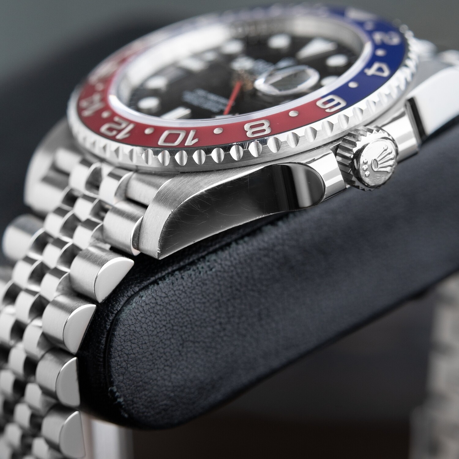 Rolex GMT-Master II Date 11/2022 Pepsi Jubilee Stainless Steel