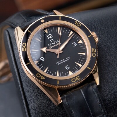 Omega Seamaster 300 Master Co-Axial Chronometer Sedna Rose Gold RARE