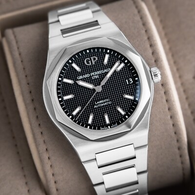 Girard Perregaux Laureato Automatic Stainless Steel Black Dial 42mm 81010