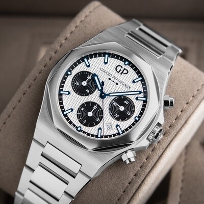 Girard Perregaux Laureato Chronograph Steel Panda 81020 Automatic 42mm
