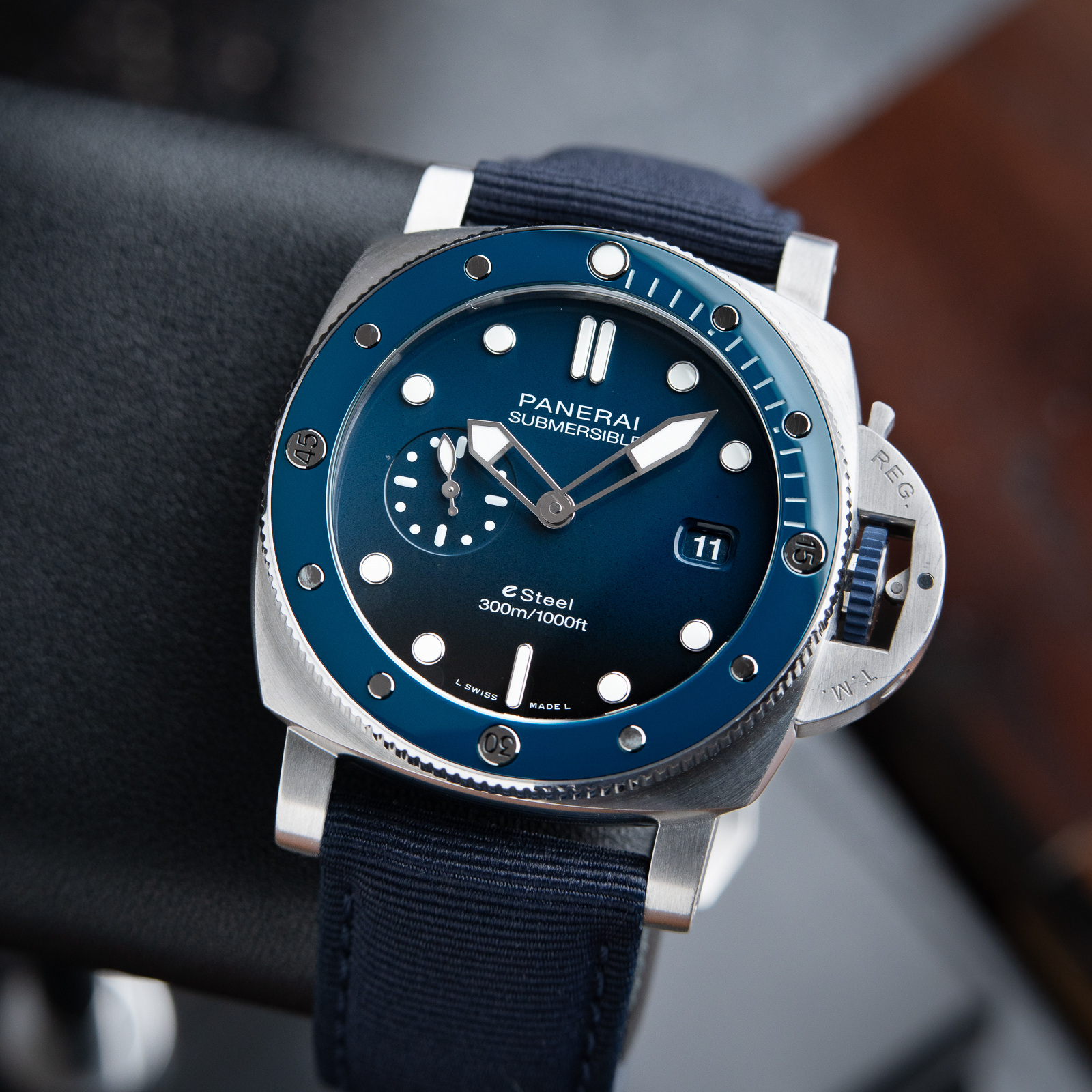 Panerai Luminor Submersible Esteel Blu Profondo 44mm Automatic PAM1289