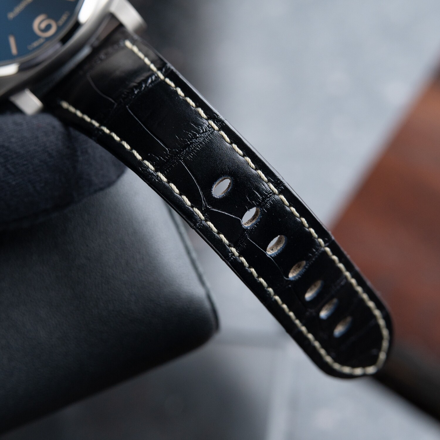 Panerai Luminor Due UNWORN Titanium Blue Dial Automatic Panerai Luminor Due UNWORN Titanium Blue Dial Automatic