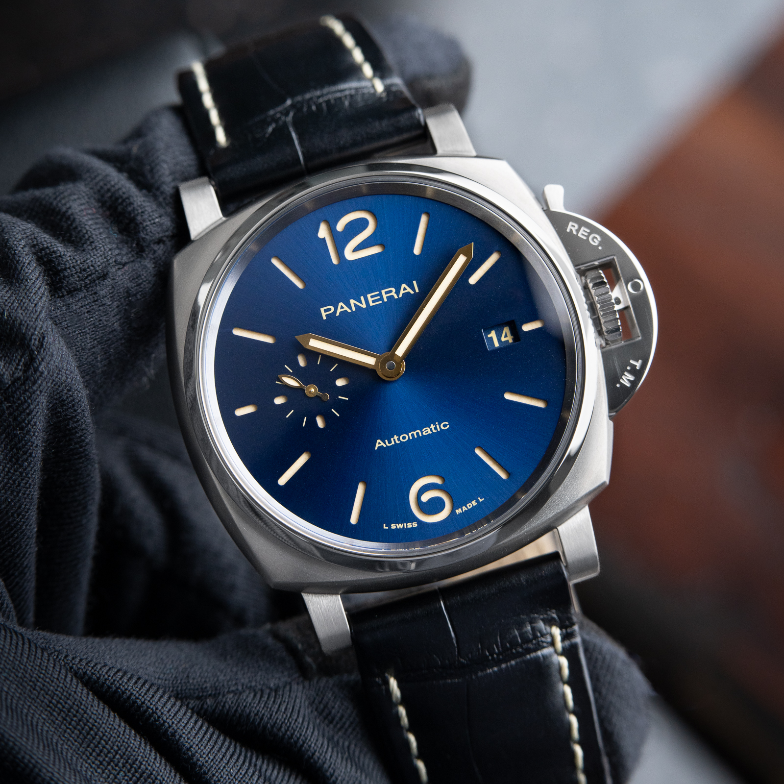 Panerai Luminor Due UNWORN Titanium Blue Dial Automatic Alligator Leather PAM927