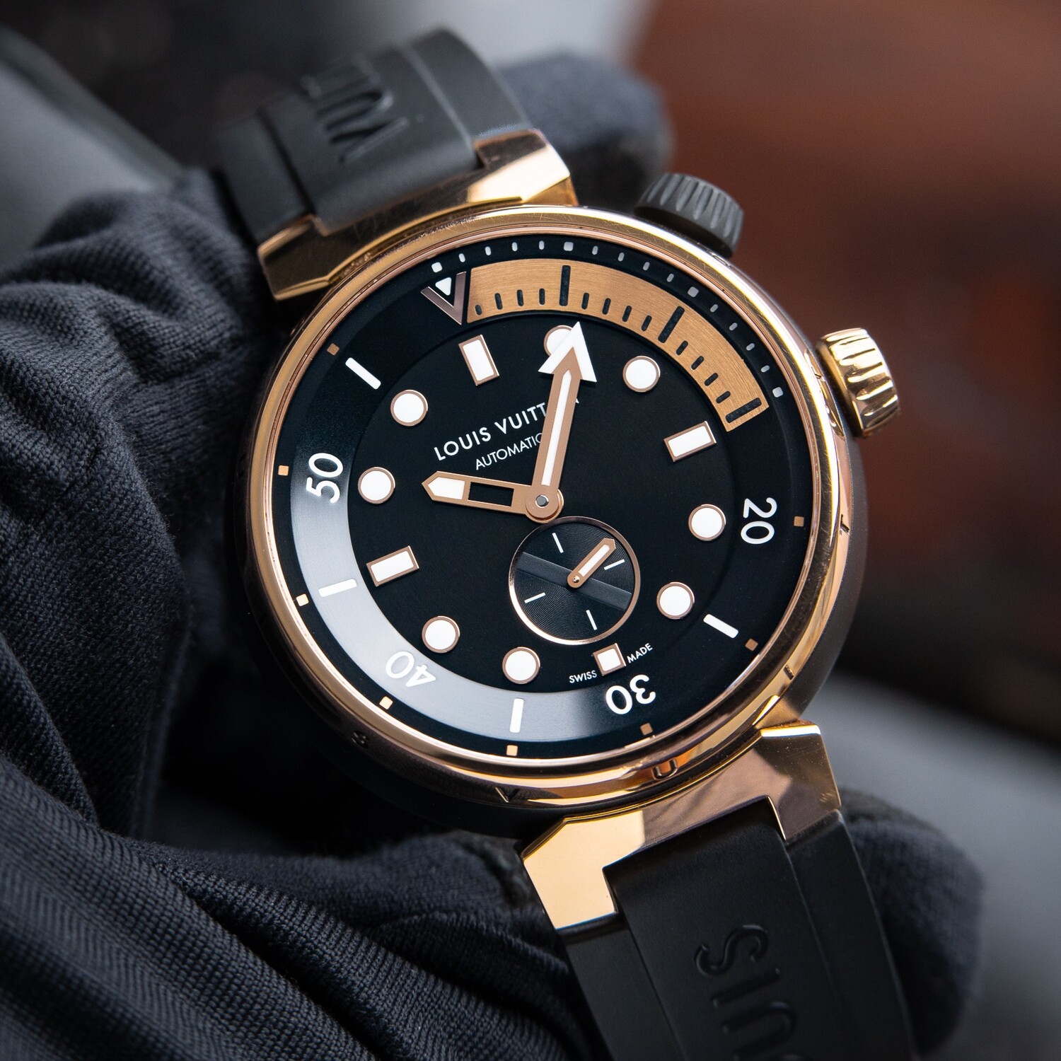 Louis Vuitton Tambour Street Diver QA123Z Rose Gold Louis Vuitton Tambour Street Diver QA123Z Rose Gold
