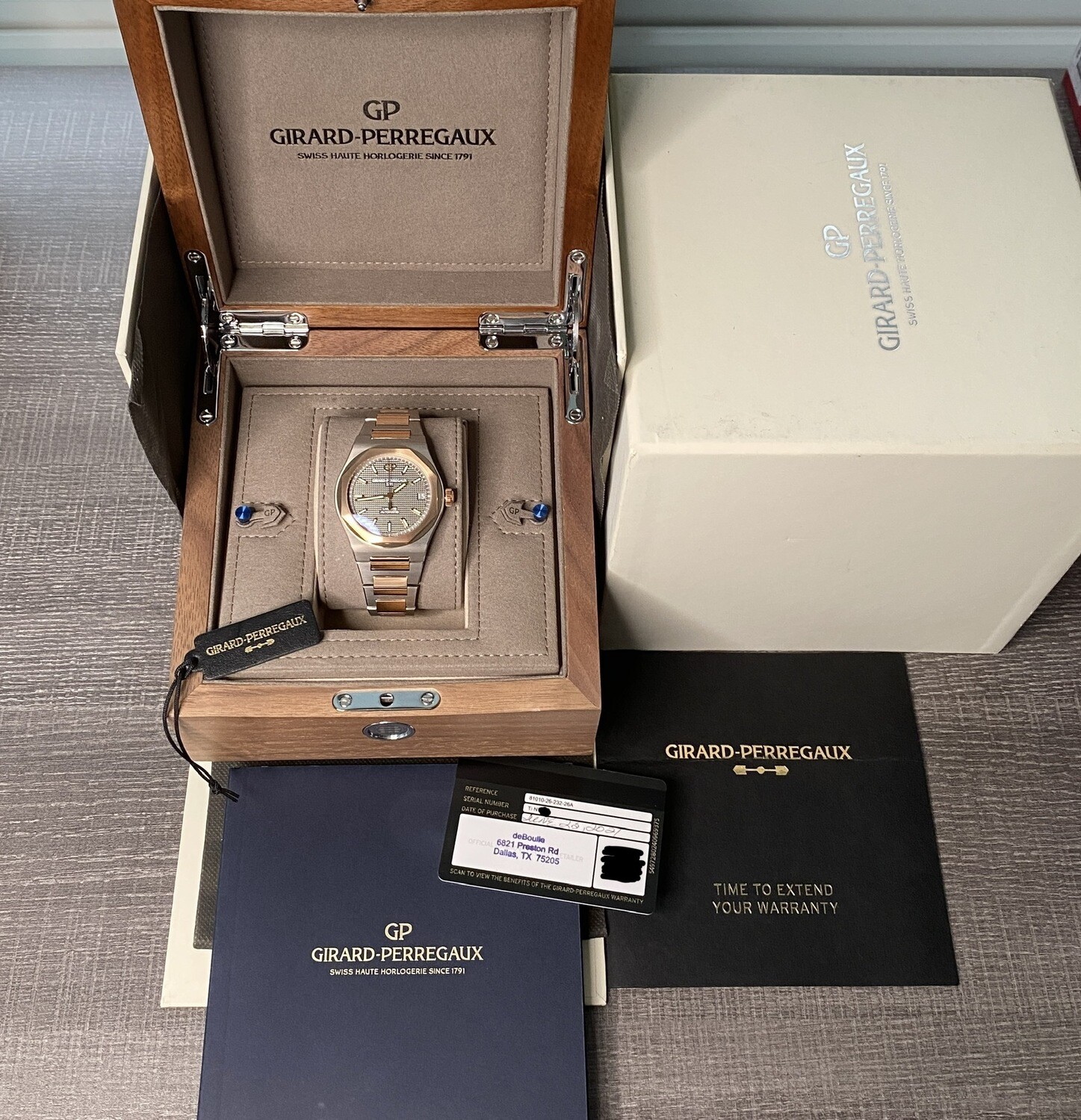 Girard Perregaux Laureato Two Tone Titanium Rose Gold Gray